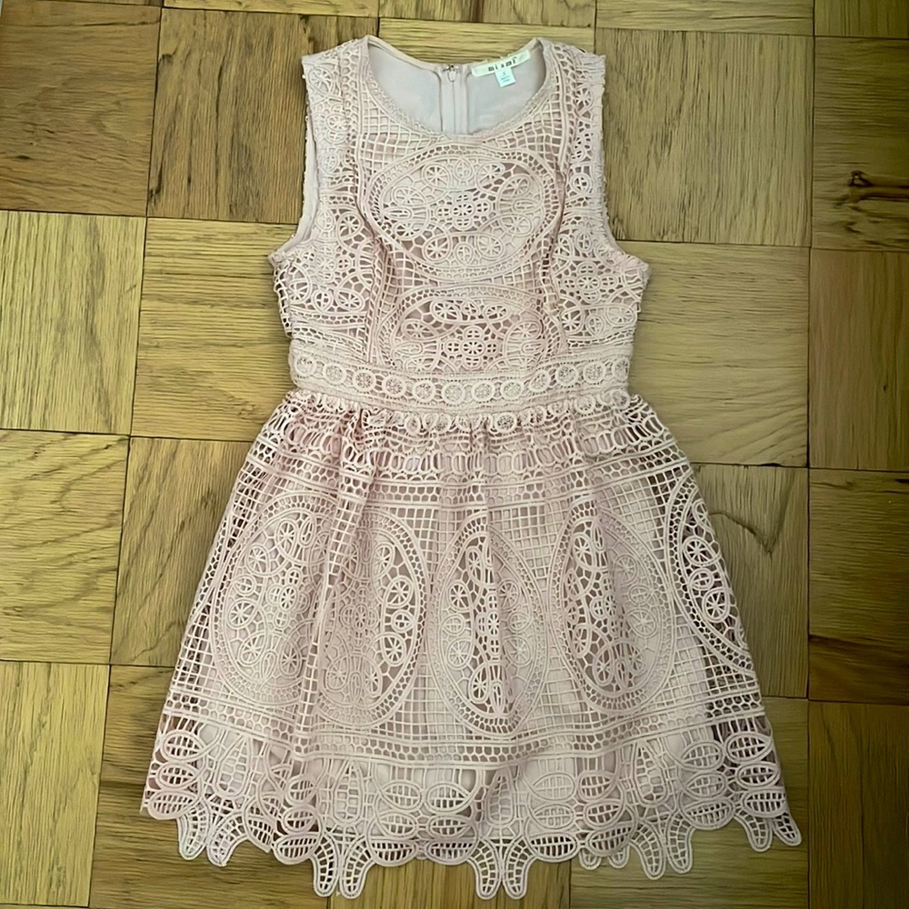 Mini dress
